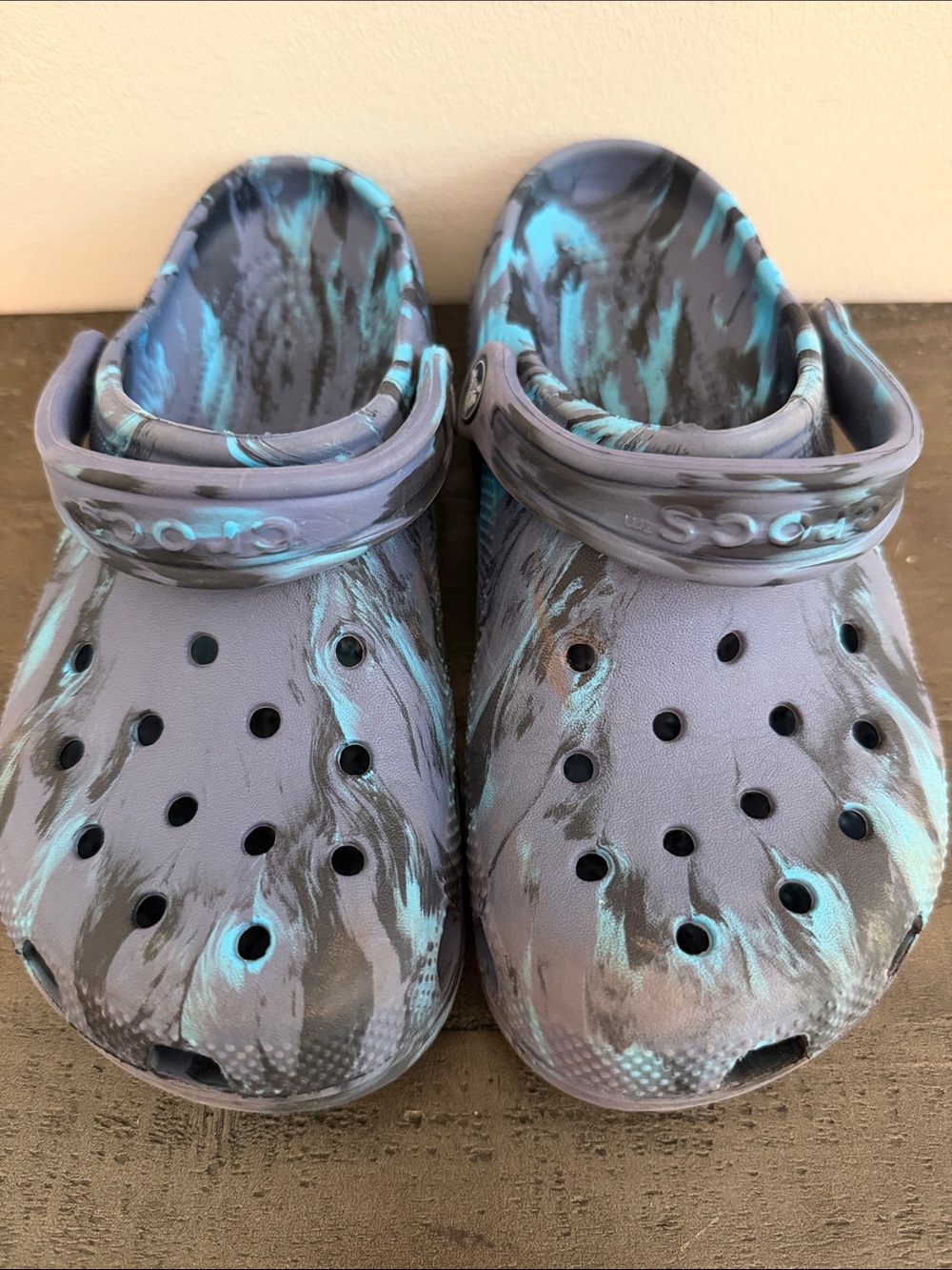 CROCS Kids Marble-Pattern Clog in Purple and Teal 4